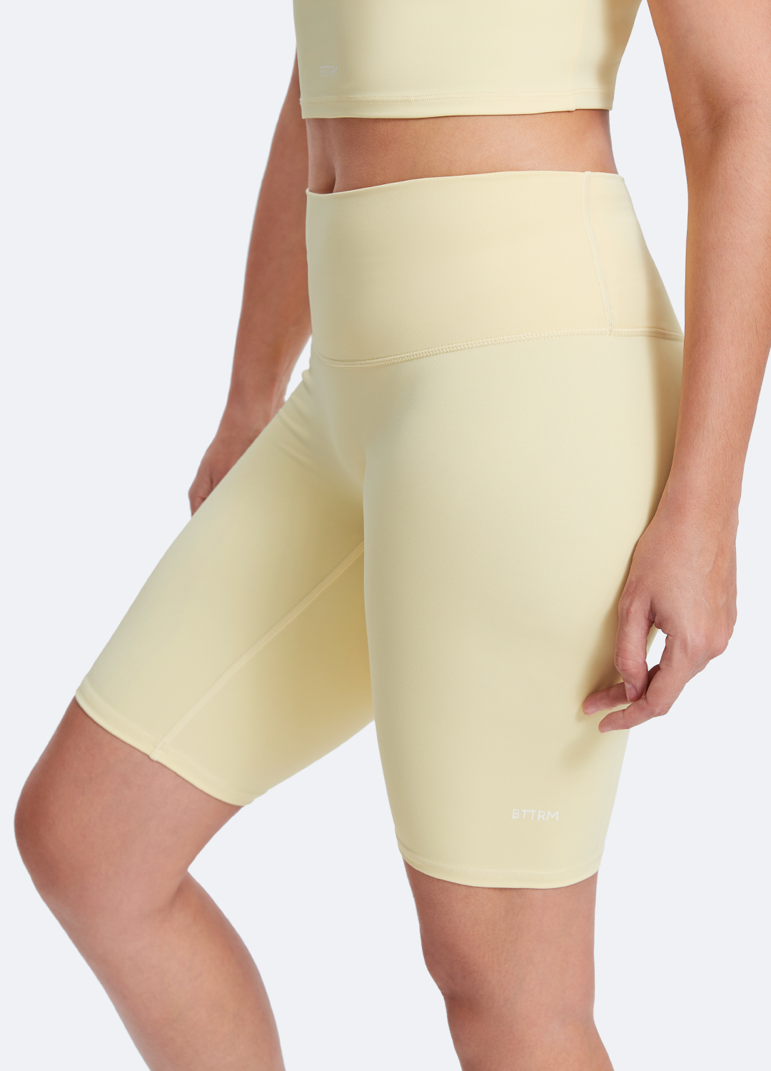 Sculpting Fit Pilates Shorts - Image 10
