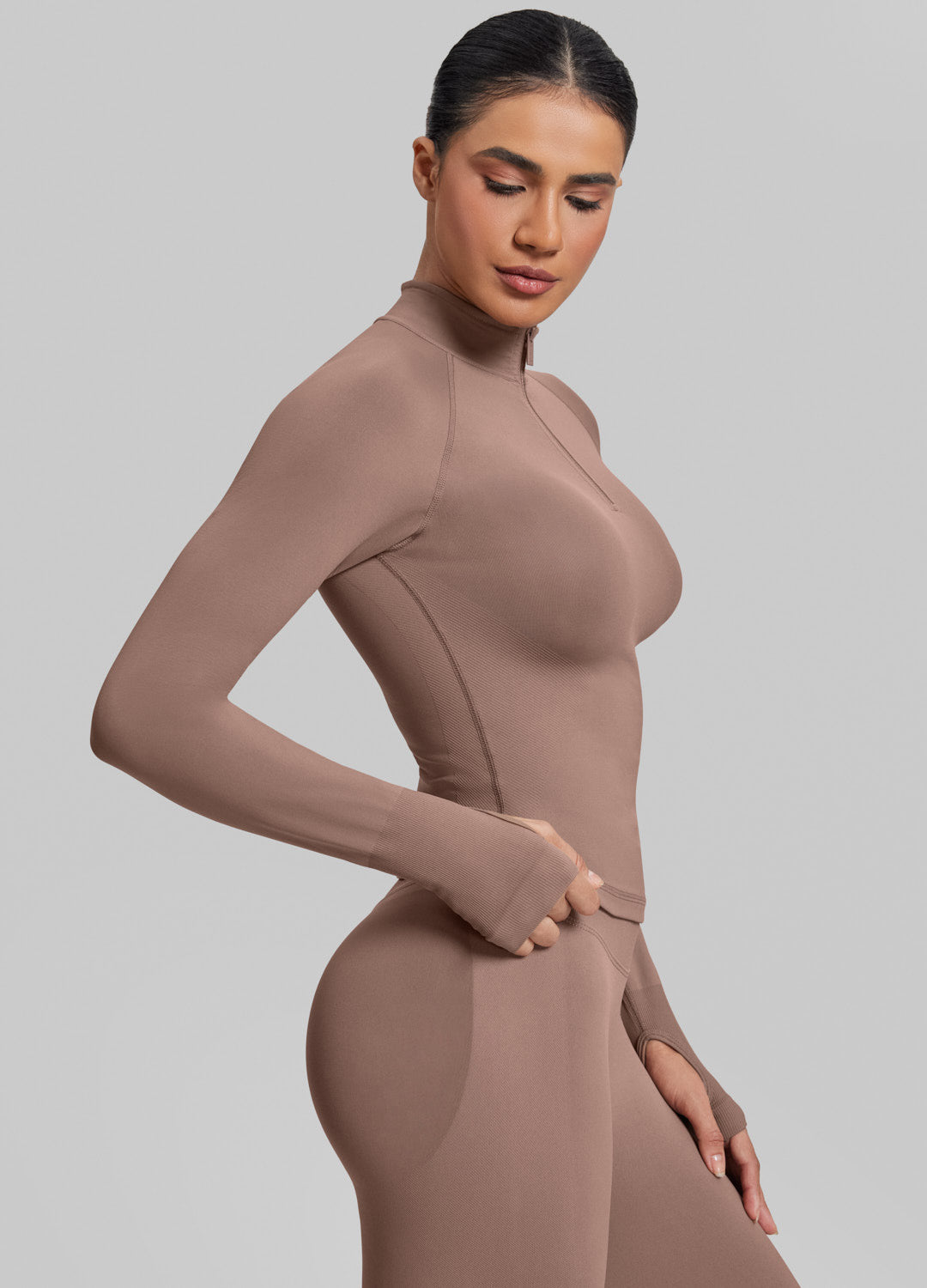 Ultrasculpt Longline Form-Fitting Seamless Thumb Hole Twill Knit Half-Zip Top - Image 2
