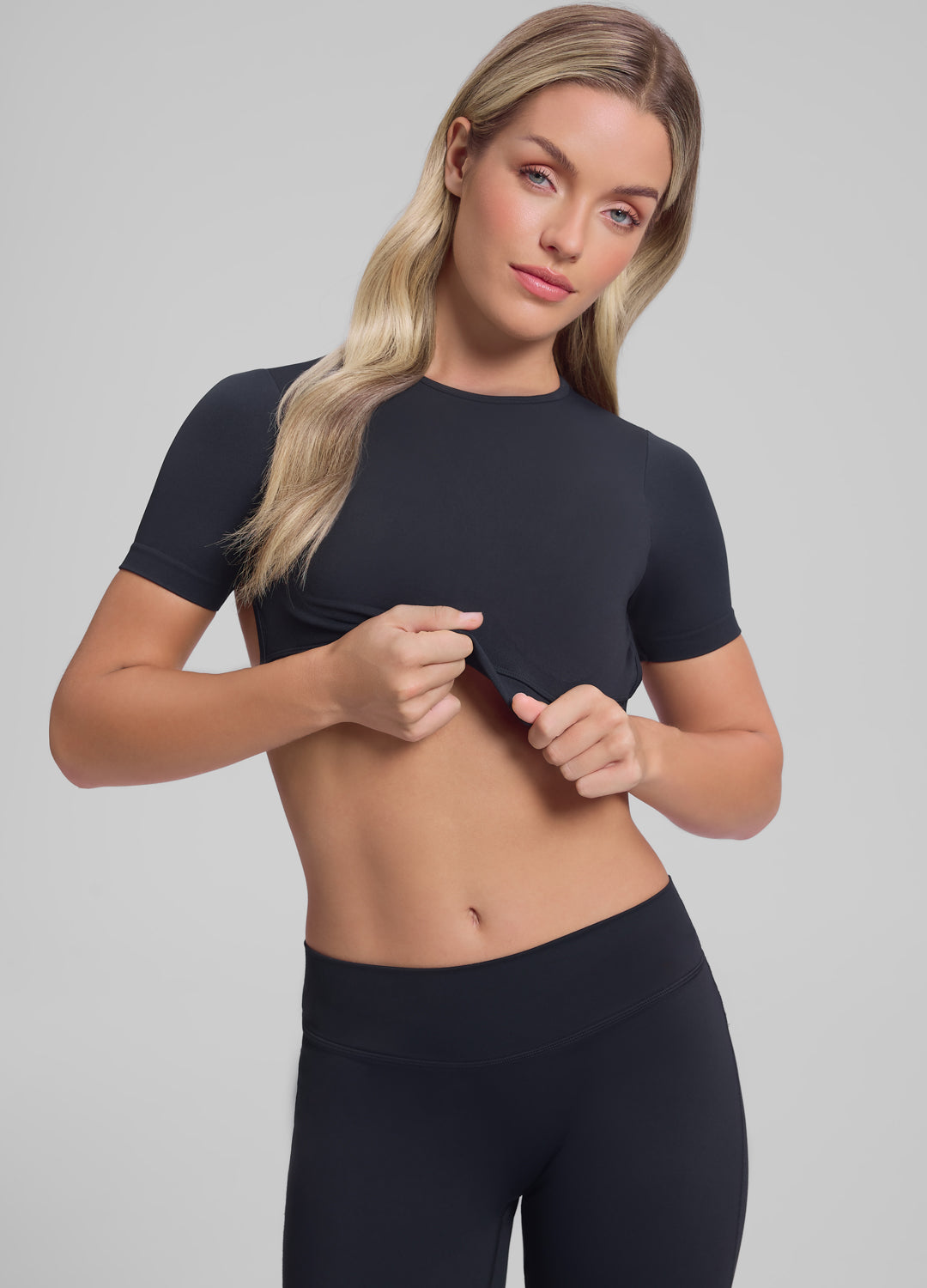 Ultrasculpt Crew Neckline Backless Removable Bra Cups Seamless Crop Top - Image 2