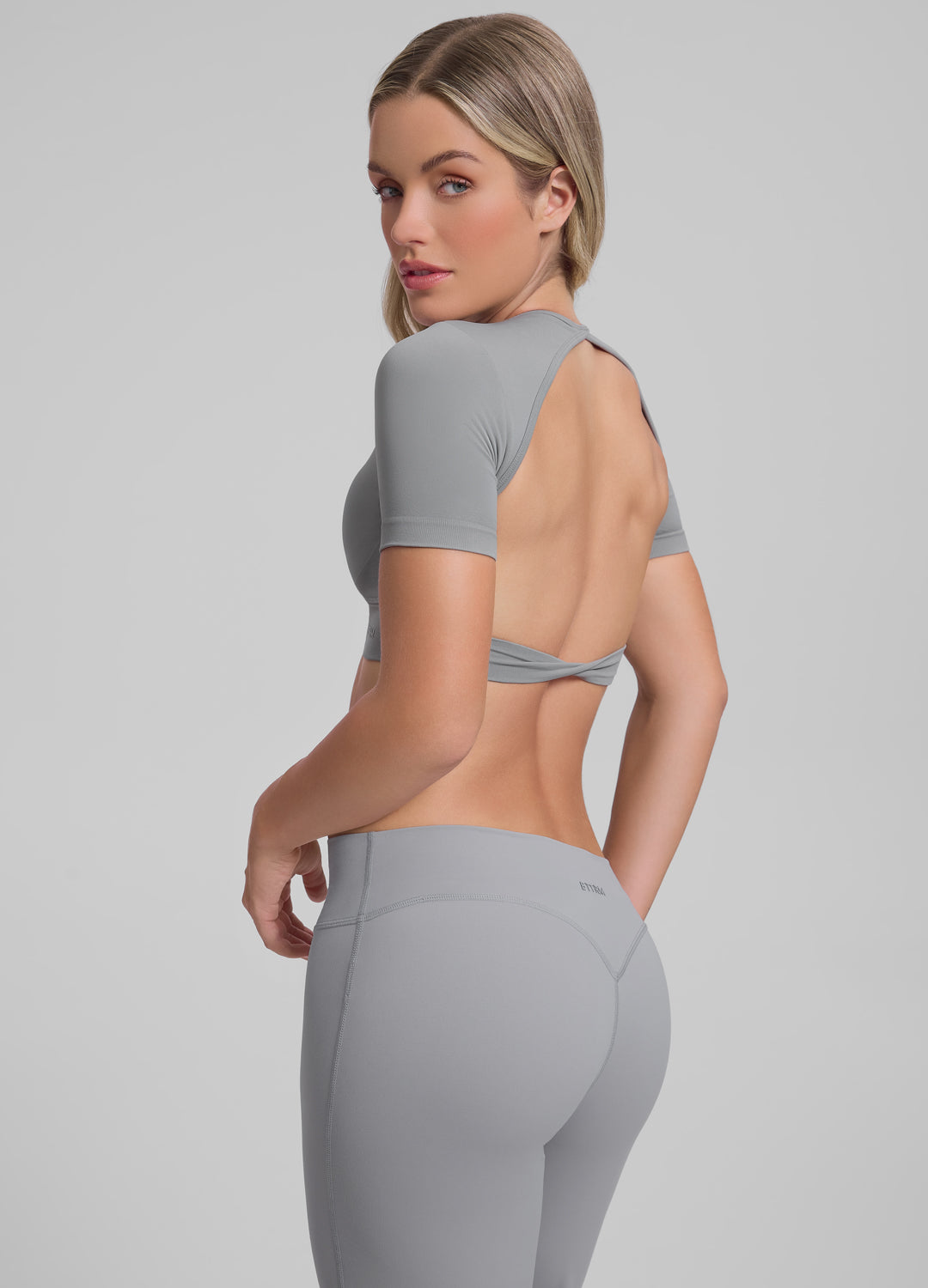 Ultrasculpt Crew Neckline Backless Removable Bra Cups Seamless Crop Top - Image 2