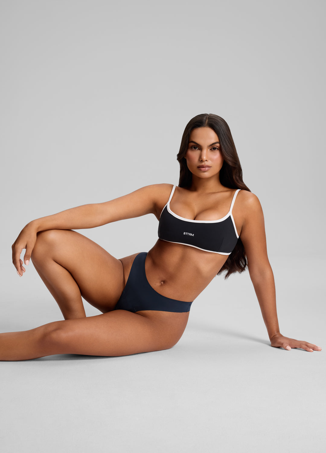 Seamless Mid-Rise Thong - Image 6