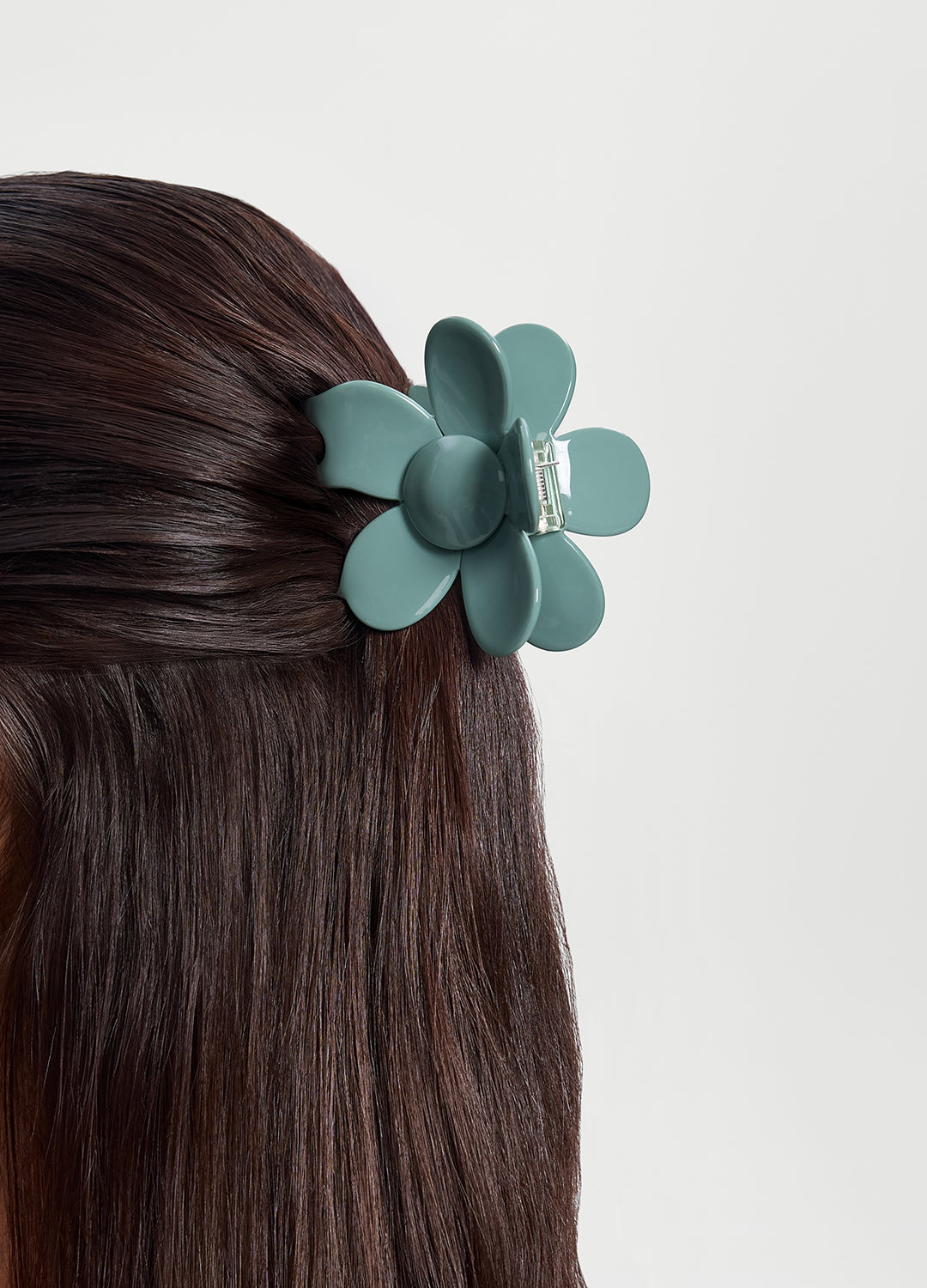 Flower-Shaped Hair Clip - Image 4